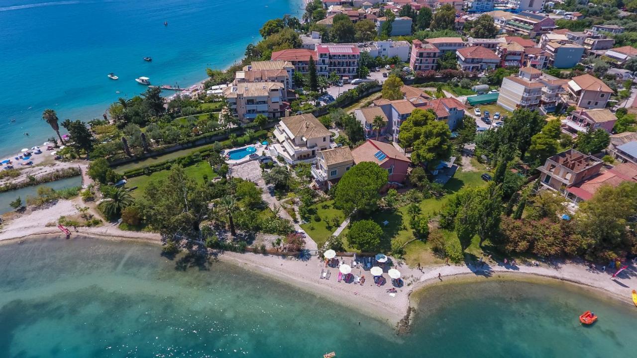 Palmyra Beachfront Studios 奈德里 外观 照片